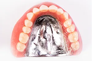 金属床(チタン)